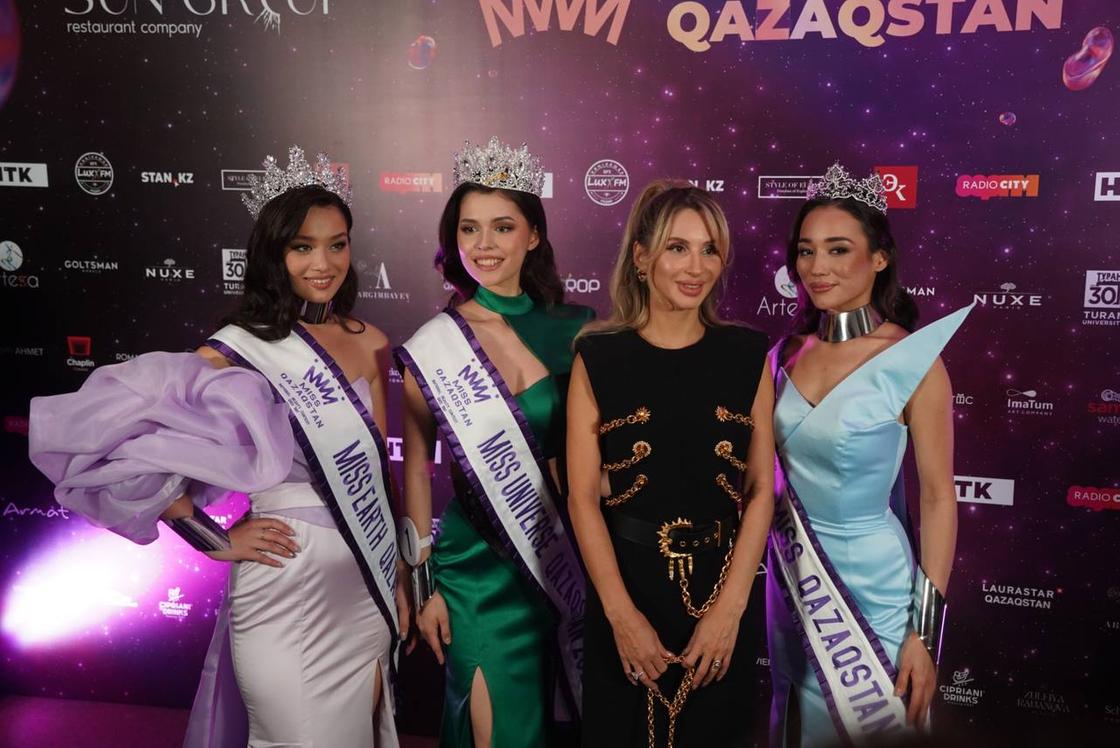 Финалистки конкурса "Мисс Казахстан-2022" и Светлана Лобода