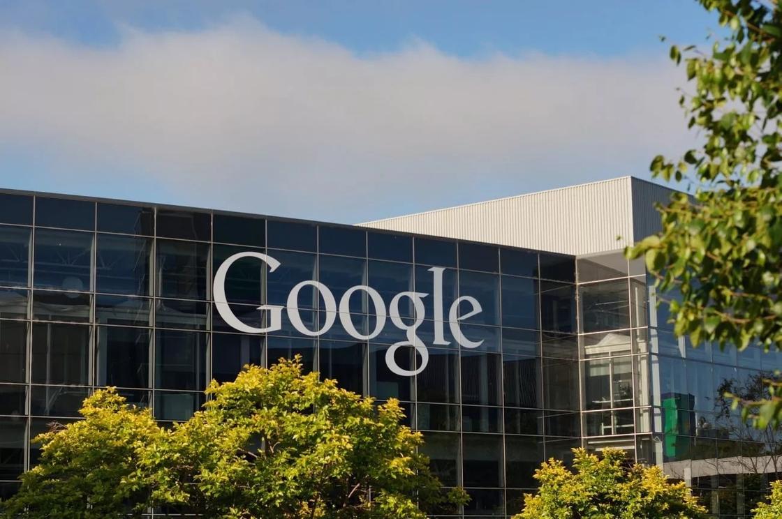 Google уличили в шпионаже за миллионами владельцев iPhone