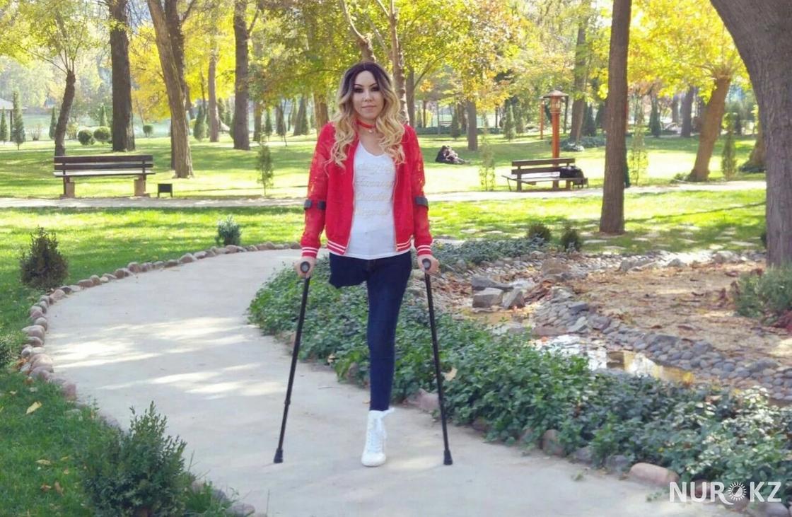 Лишившаяся ноги алматинка рассказала, как боролась с раком