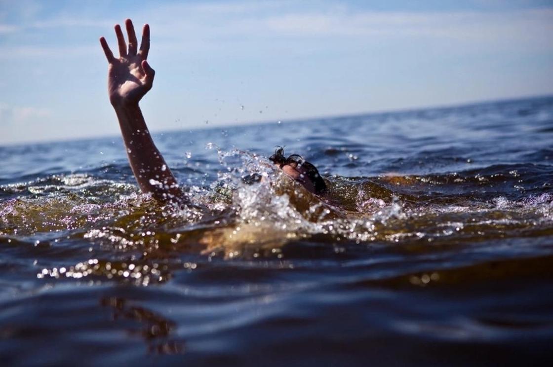 14-летний подросток утонул в Жамбылской области