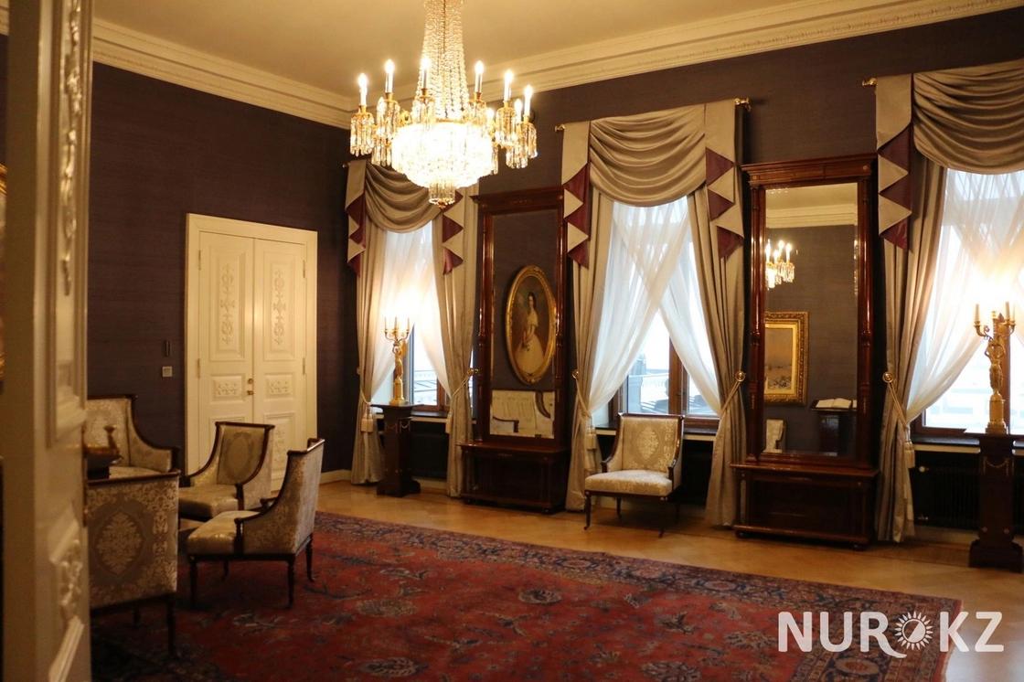 Роскошный императорский дворец: Как выглядит финская резиденция, где встречали Назарбаева