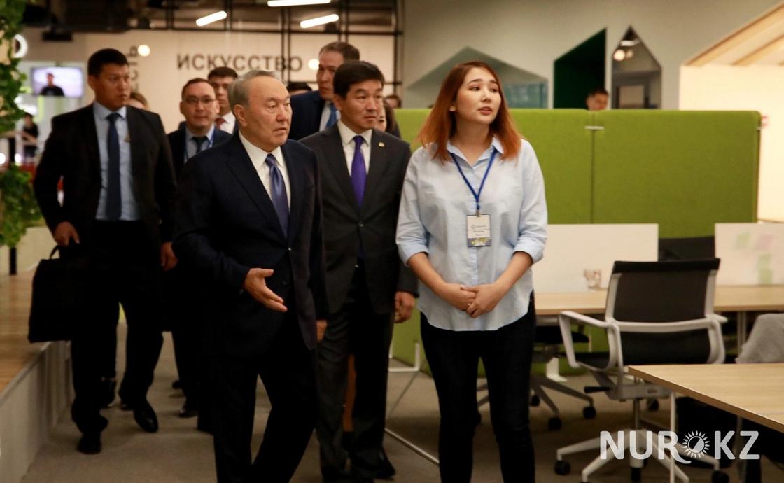Нурсултан Назарбаев встретился с представителями IT-компаний в Алматы