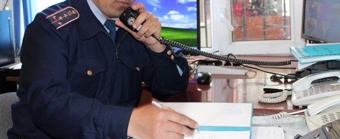 Экс-полицейского осудили за мошенничество в Караганде