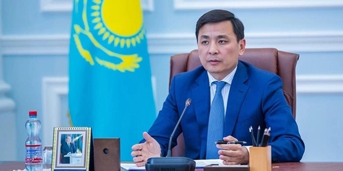 Сколько зарабатывает аким Западного Казахстана