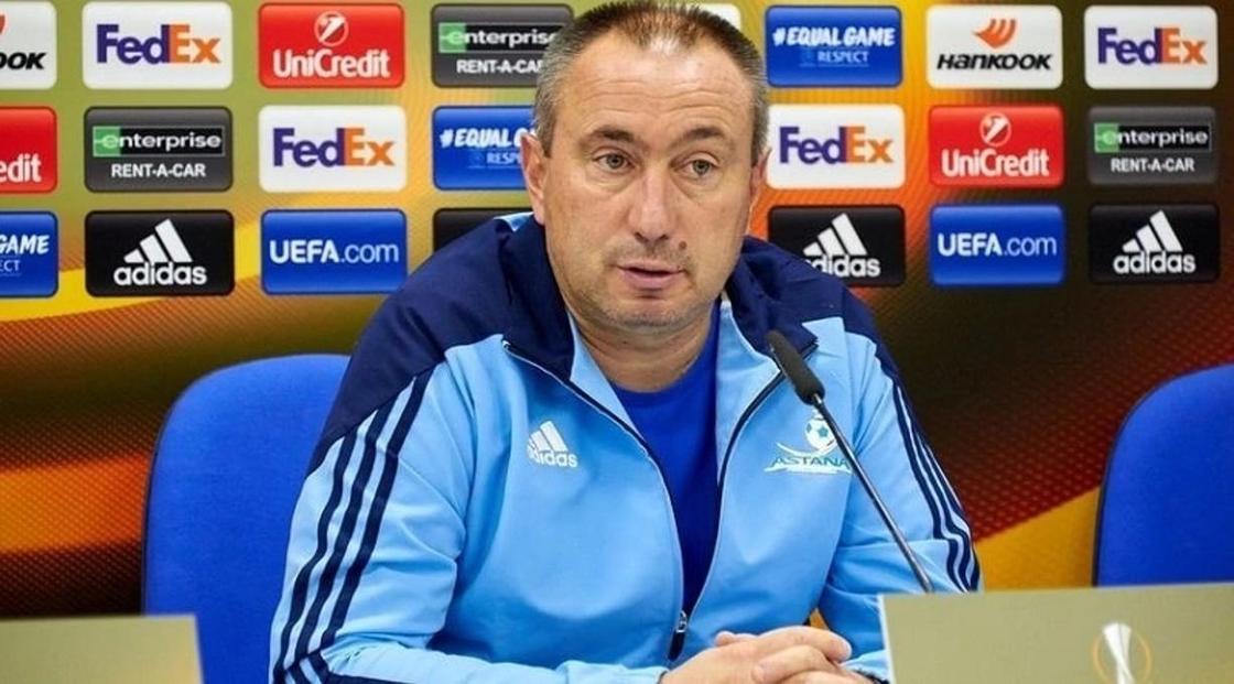 Стоилов ушел с поста главного тренера сборной Казахстана