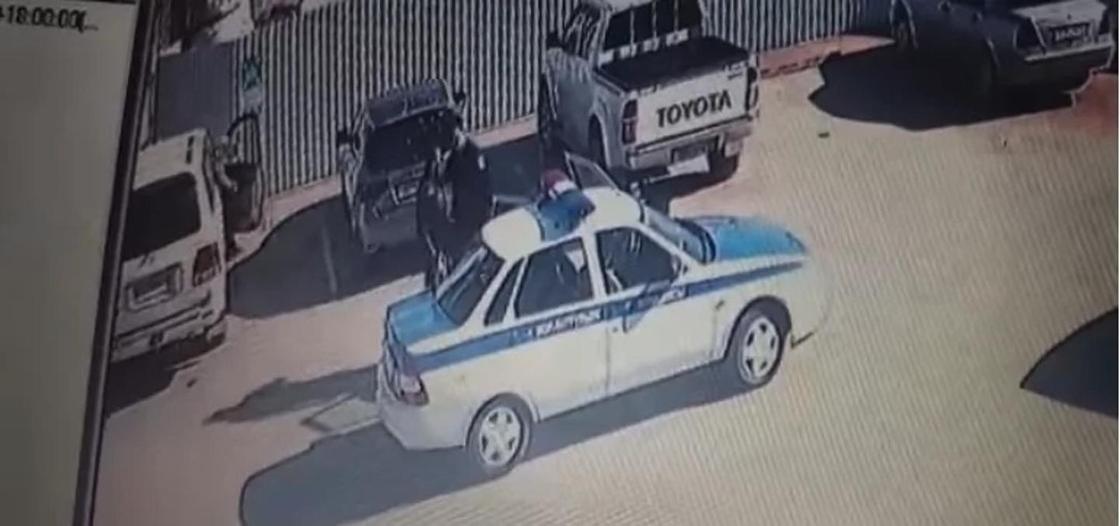 Полицейские извинились за неудачную попытку задержания жителя Актау Полицейские извинились за неудачную попытку задержания жителя Актау
