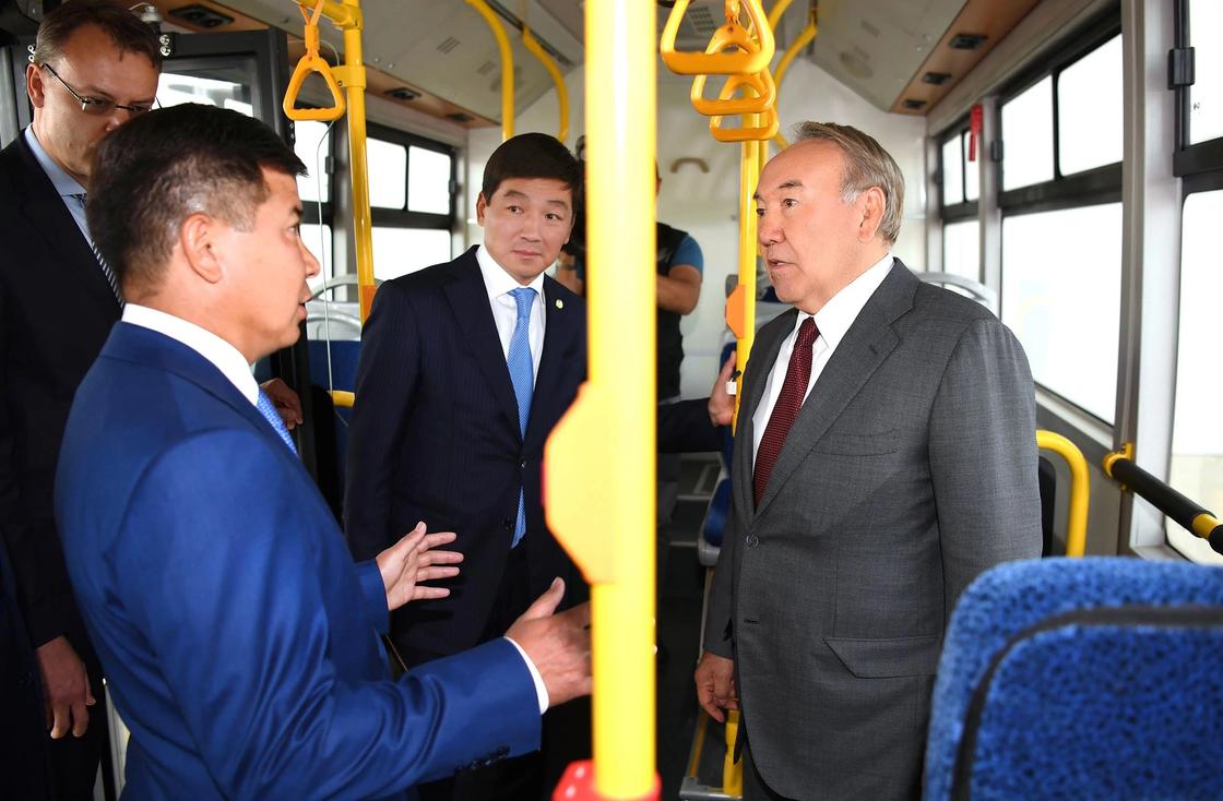 Назарбаев об Алматы: Здесь уже нет места