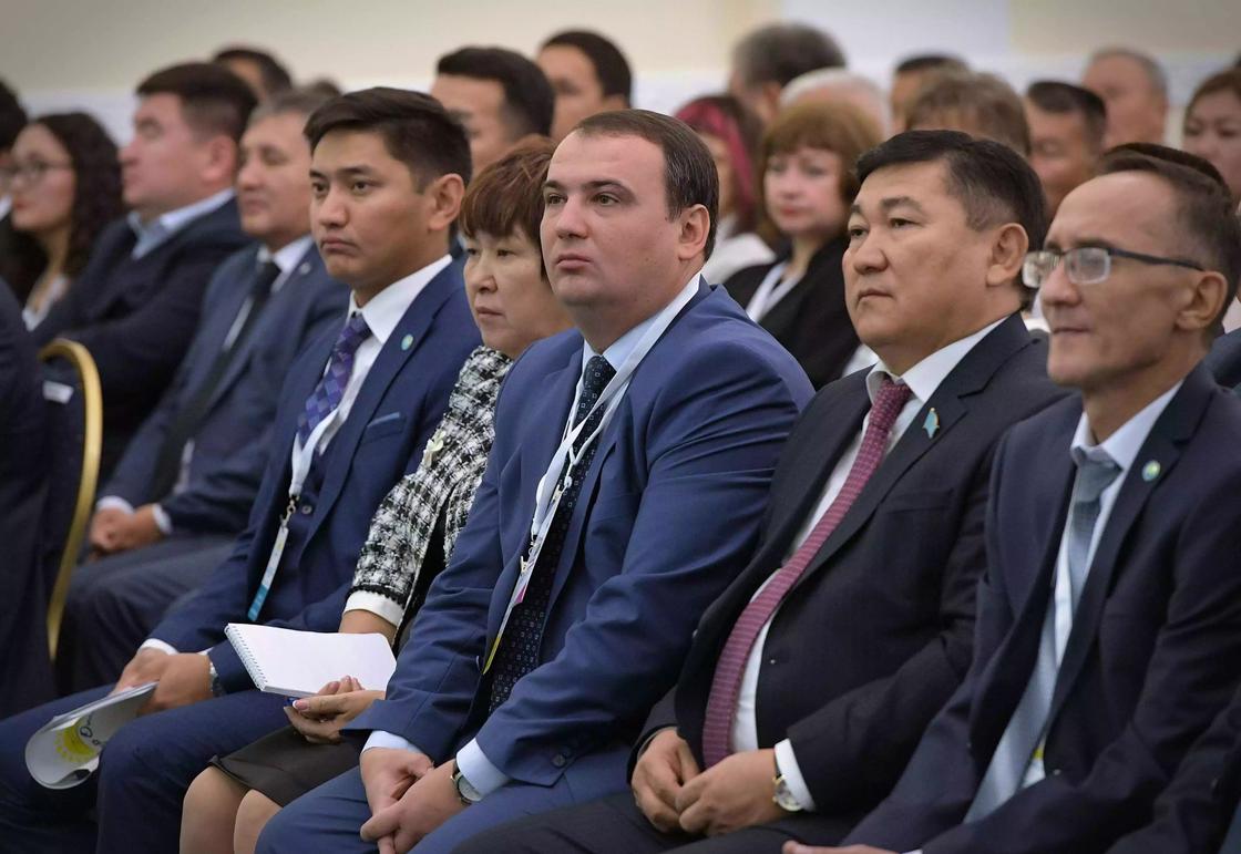 В Павлодаре проходит первый региональный форум первичных организаций партии «Нұр Отан»