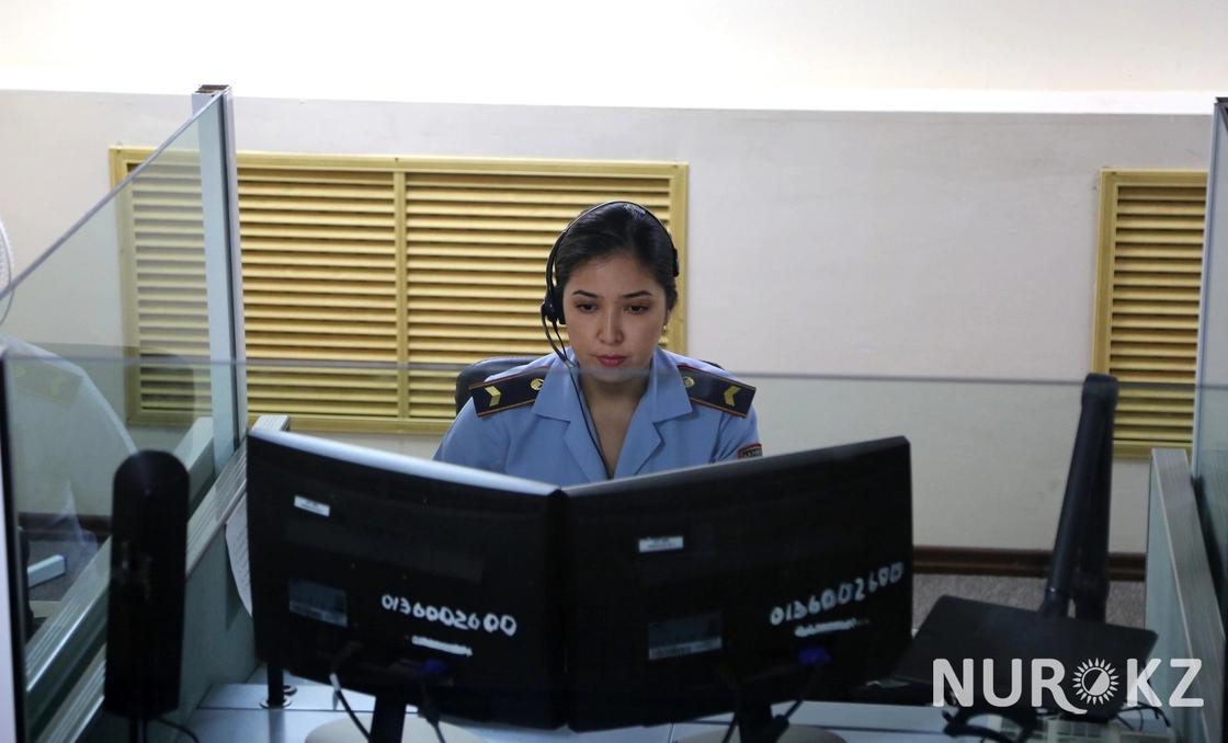 Нужен единый колл-центр: Начальник ЦОУ полиции Алматы рассказал о работе 102