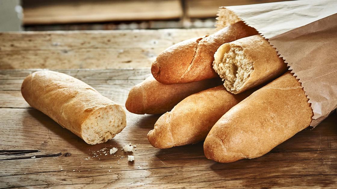 Вкусные бутерброды на праздничный стол: рецепты Вкусные бутерброды на праздничный стол: рецепты