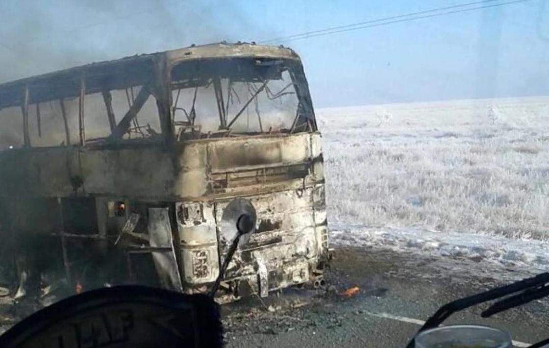 52 человека погибли в загоревшемся автобусе в Актюбинской области