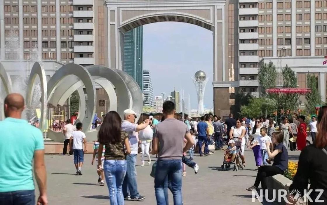 Жители каких областей Казахстана чаще уезжают в Астану