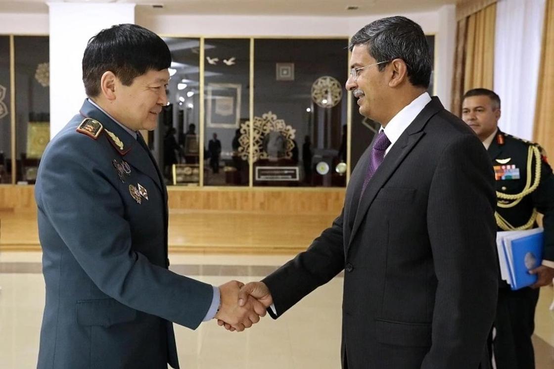В Астане подписан Меморандум о развертывании казахстанского миротворческого контингента