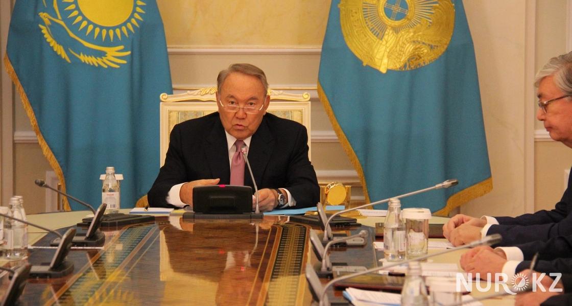 Назарбаев сделал выговор Бозумбаеву и главе Антимонопольного комитета