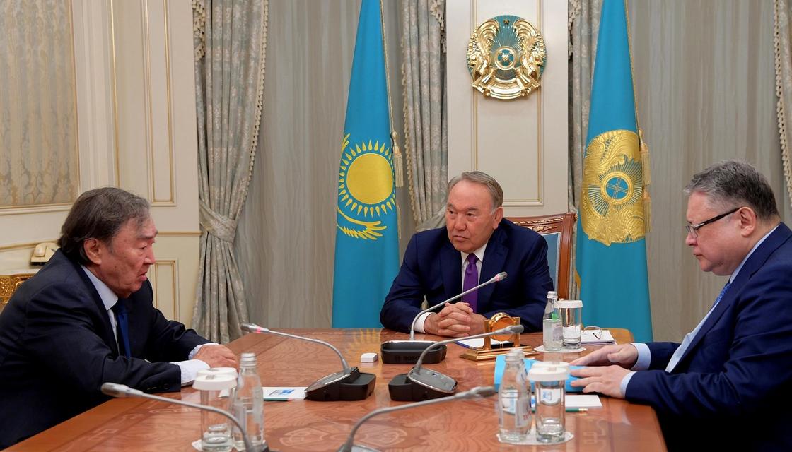 Назарбаев выразил соболезнования Олжасу Сулейменову