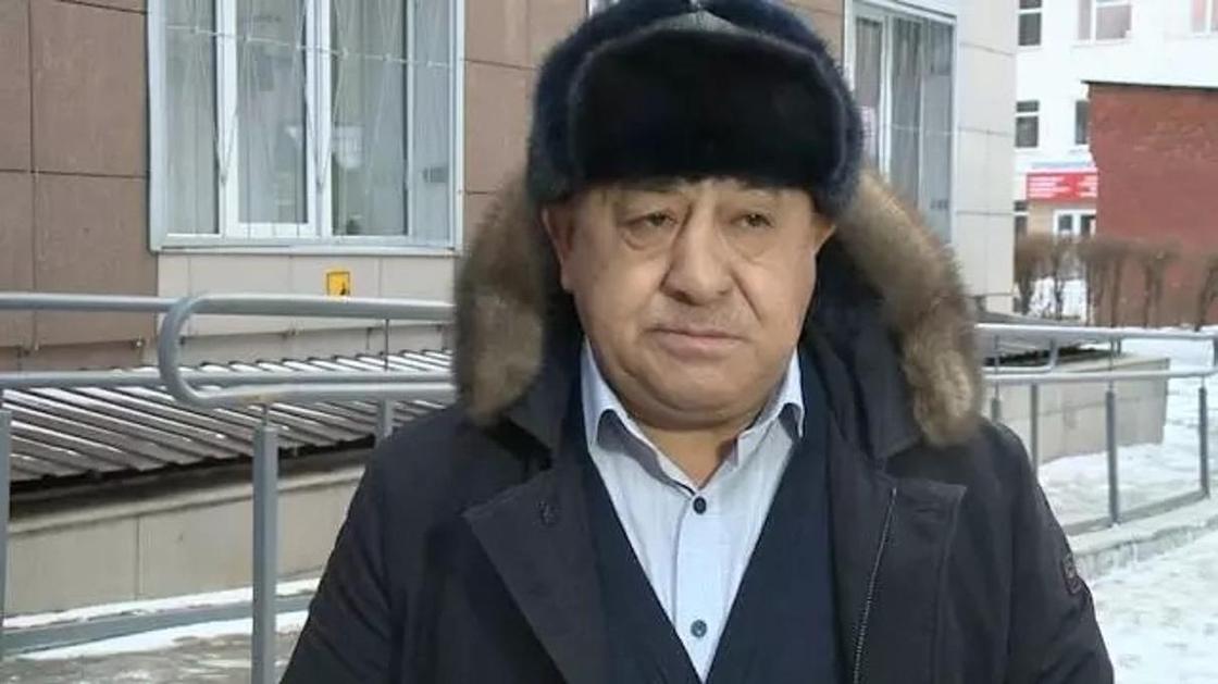 Экс-депутат Ержан Скаков. Скриншот видео телеканала ALTAI