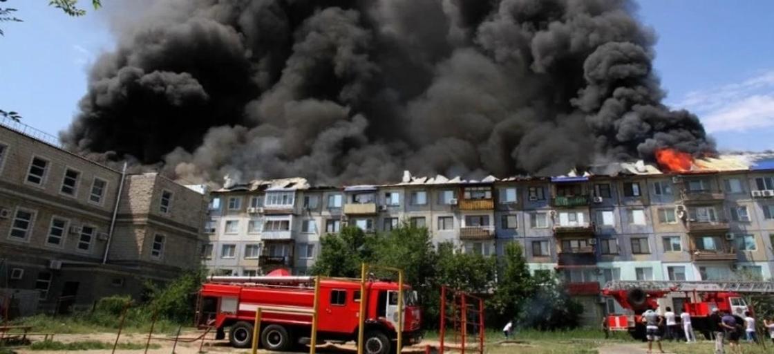 В Казахстане растет число пожаров на фоне снижения финансирования служб пожаротушения