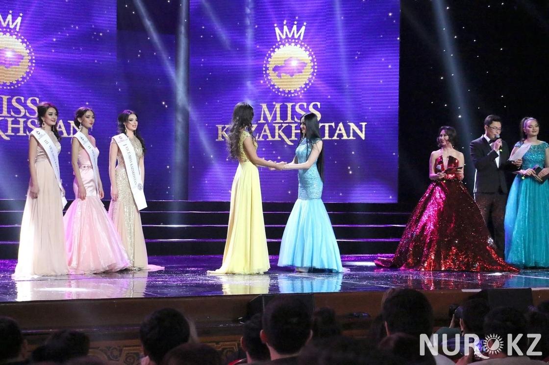 «Мисс Казахстан-2018» стала 16-летняя Альфия Ерсайын из Атырау