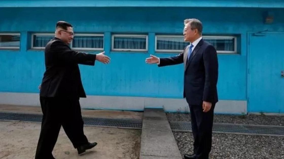 Южная и Северная Кореи договорились о подписании мирного договора, который положит конец войне 1953 года