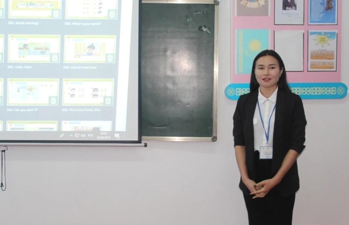 «Нұр Отан» организовал бесплатные курсы по английскому языку для сельских школьников