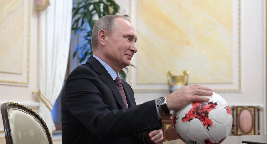 Путин позвонил королю Испании после победы России в 1/8 финала