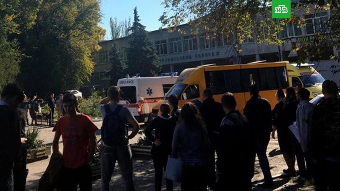 Взрыв произошел в колледже в Керчи: 10 погибших, 50 пострадавших Взрыв произошел в колледже в Керчи: 10 погибших, 50 пострадавших
