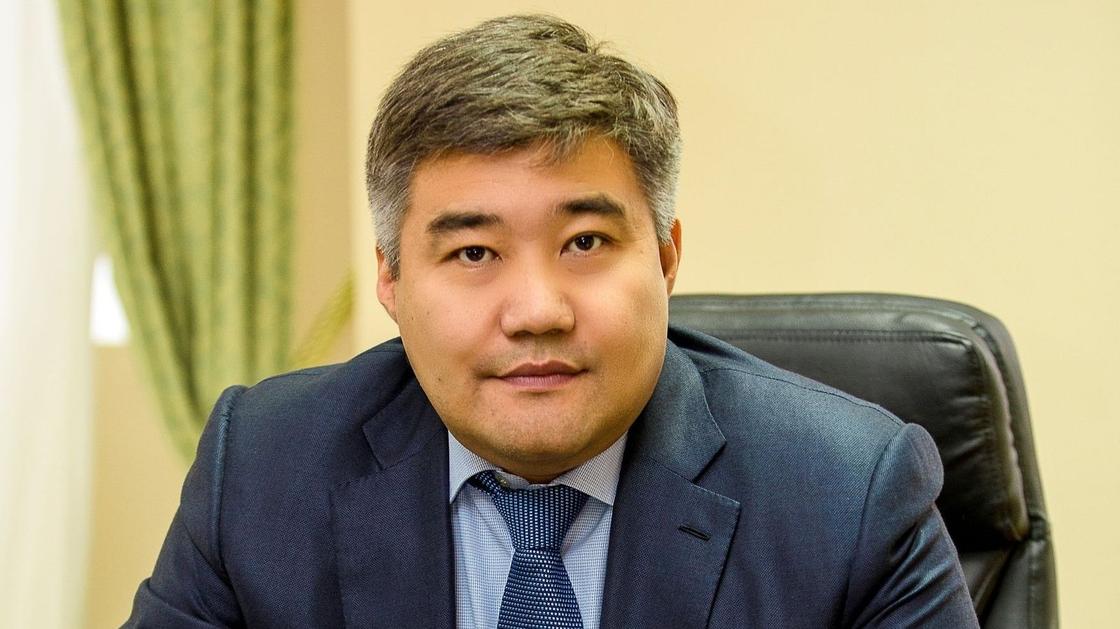 "Трагизма мы не должны испытывать": Калетаев об "утечке мозгов" из Казахстана