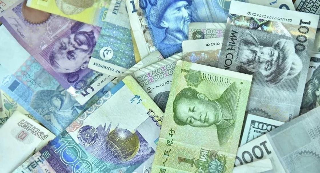 Альтернатива доллару или нет: Эксперты рассказали, нужна ли единая валюта ЕАЭС