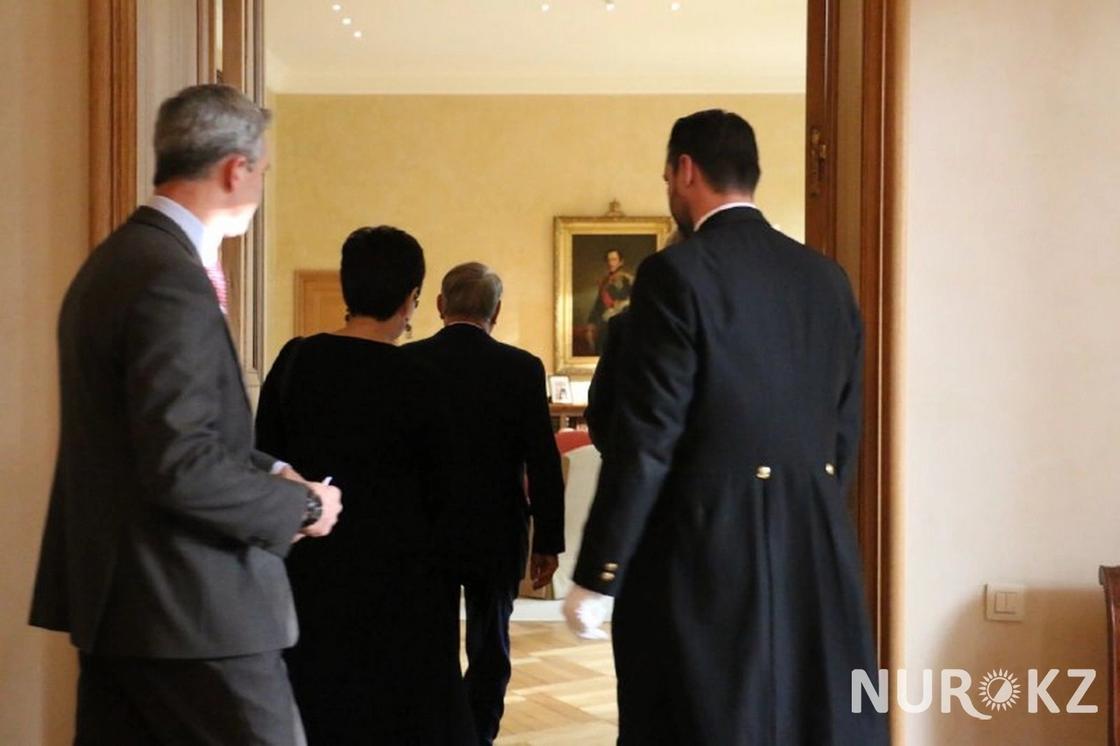 Как Назарбаева принял в своем дворце король Бельгии Филипп (фото)