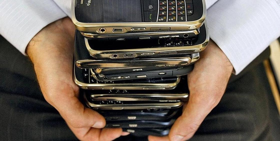 Байбек: Краденые телефоны вывозят в Таджикистан и Кыргызстан