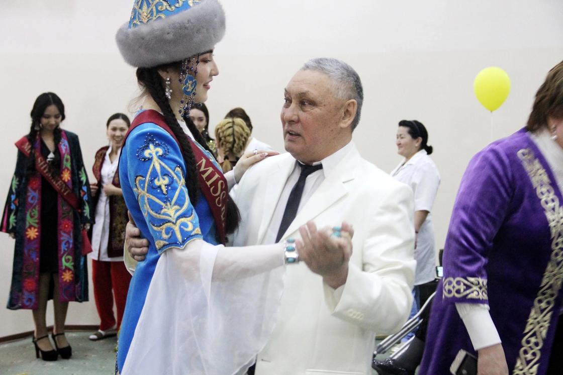 Как финалистки "Мисс Казахстан" отметили Наурыз (фото)