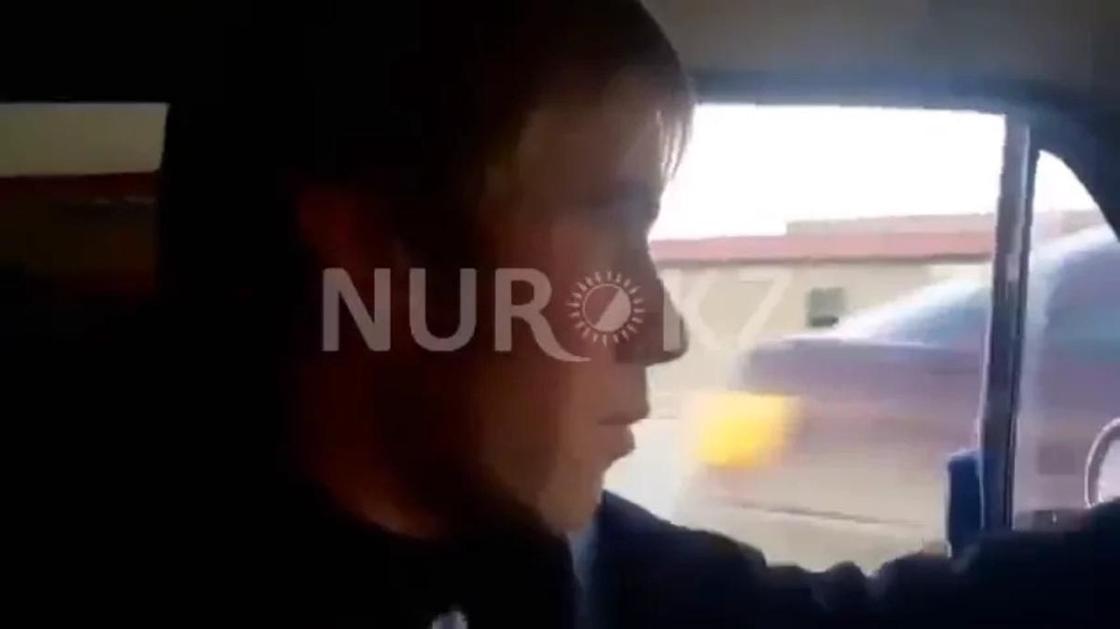 Парень живет в ауле близ Алматы Парень живет в ауле близ Алматы