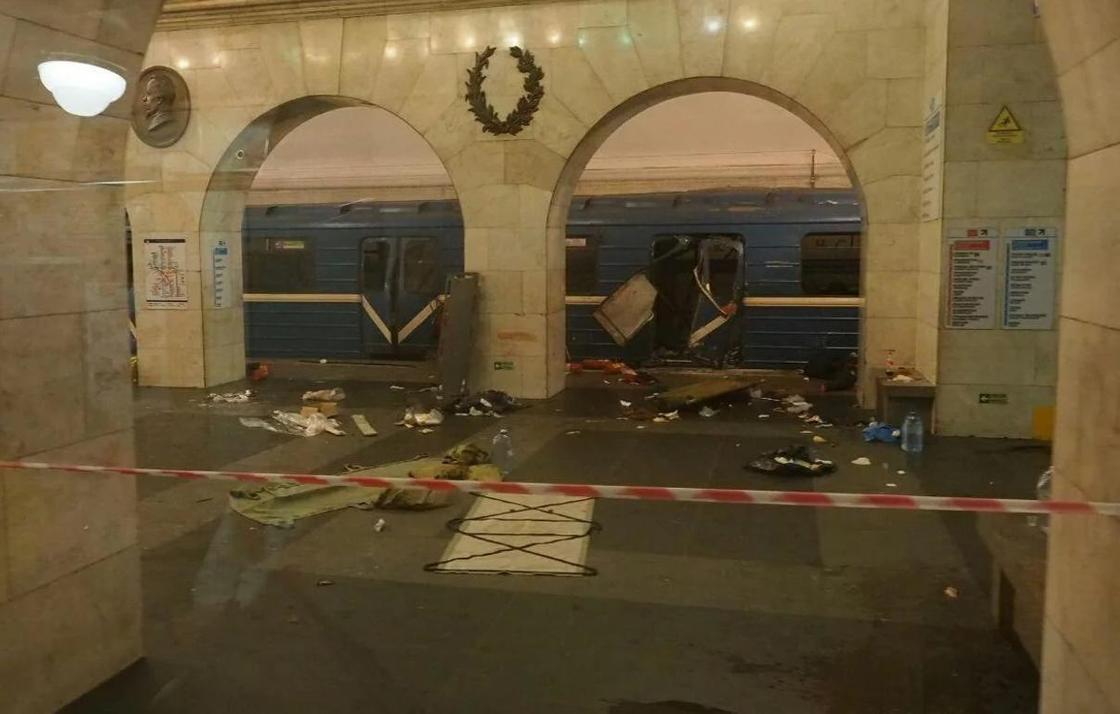 Теракт в питерском метро: 10 человек погибли, 47 пострадали