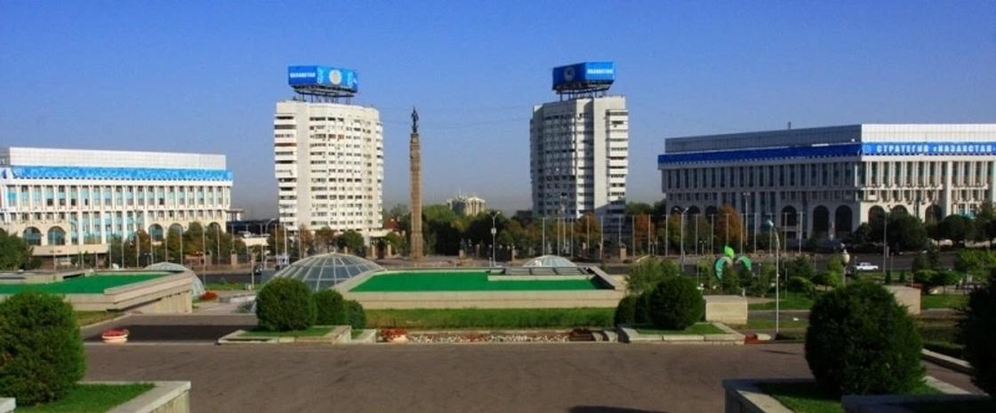 Площадь Республики в городе Алматы Площадь Республики в городе Алматы