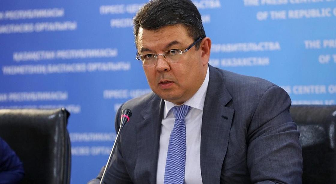 Бозымбаев президенттің көмекшісі болып тағайындалды Бозымбаев президенттің көмекшісі болып тағайындалды