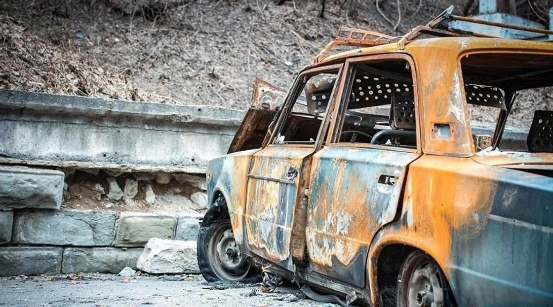 15.11.2018"Сгорели кисти и выбиты зубы": жительница ВКО рассказала, как ее сына таксиста сожгли