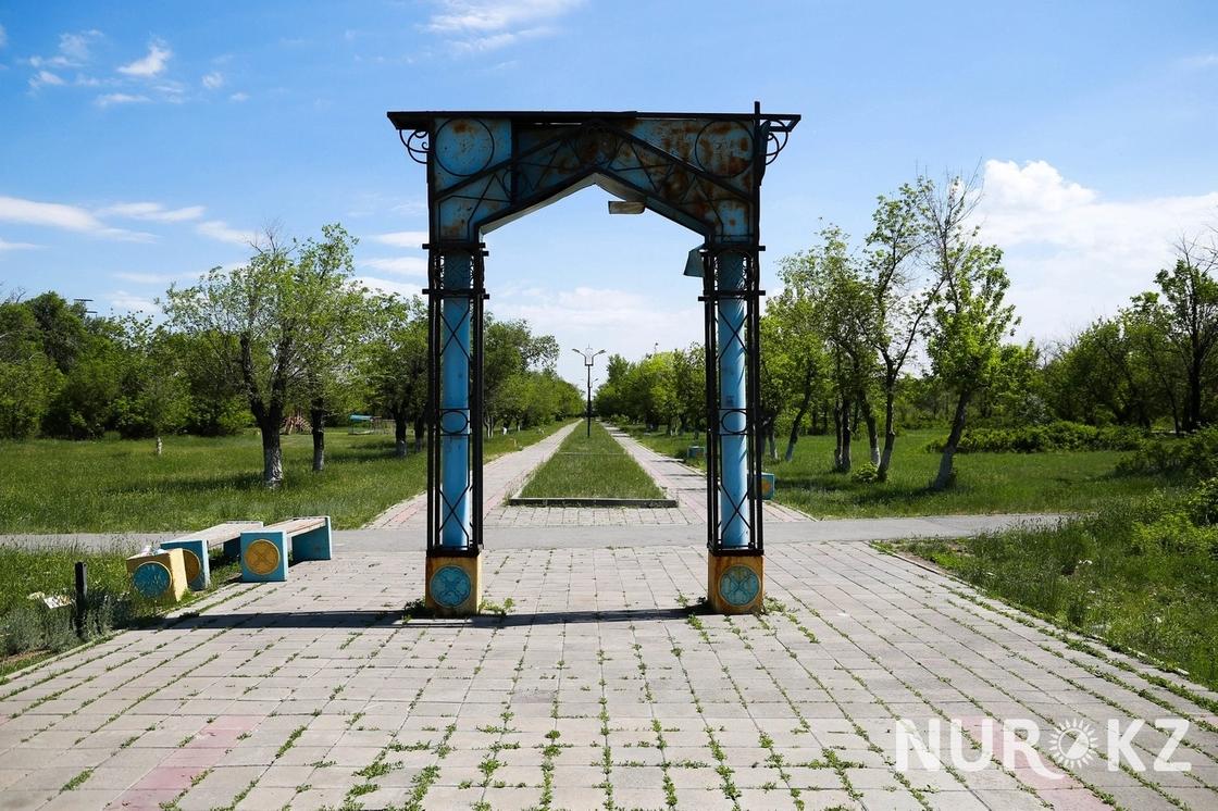 06.09 "Мы постоянно видим больных": жители отдаленного района в Караганде боятся за свою жизнь