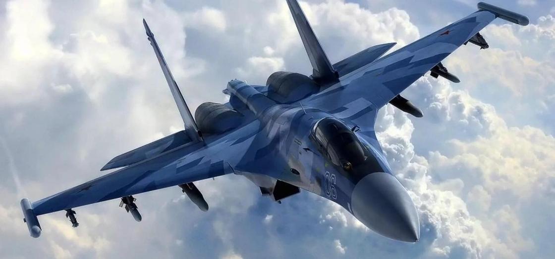 Самолет Су-27 разбился во время учений в Украине