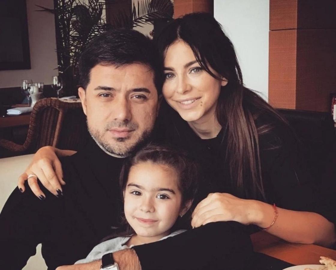 Ани Лорак с мужем и дочерью. Фото: Instagram