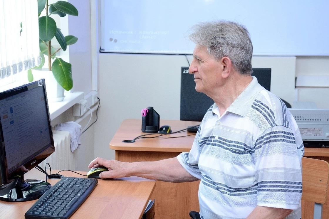 Цифровой ликбез: в Казахстане стартовали курсы по повышению цифровой грамотности