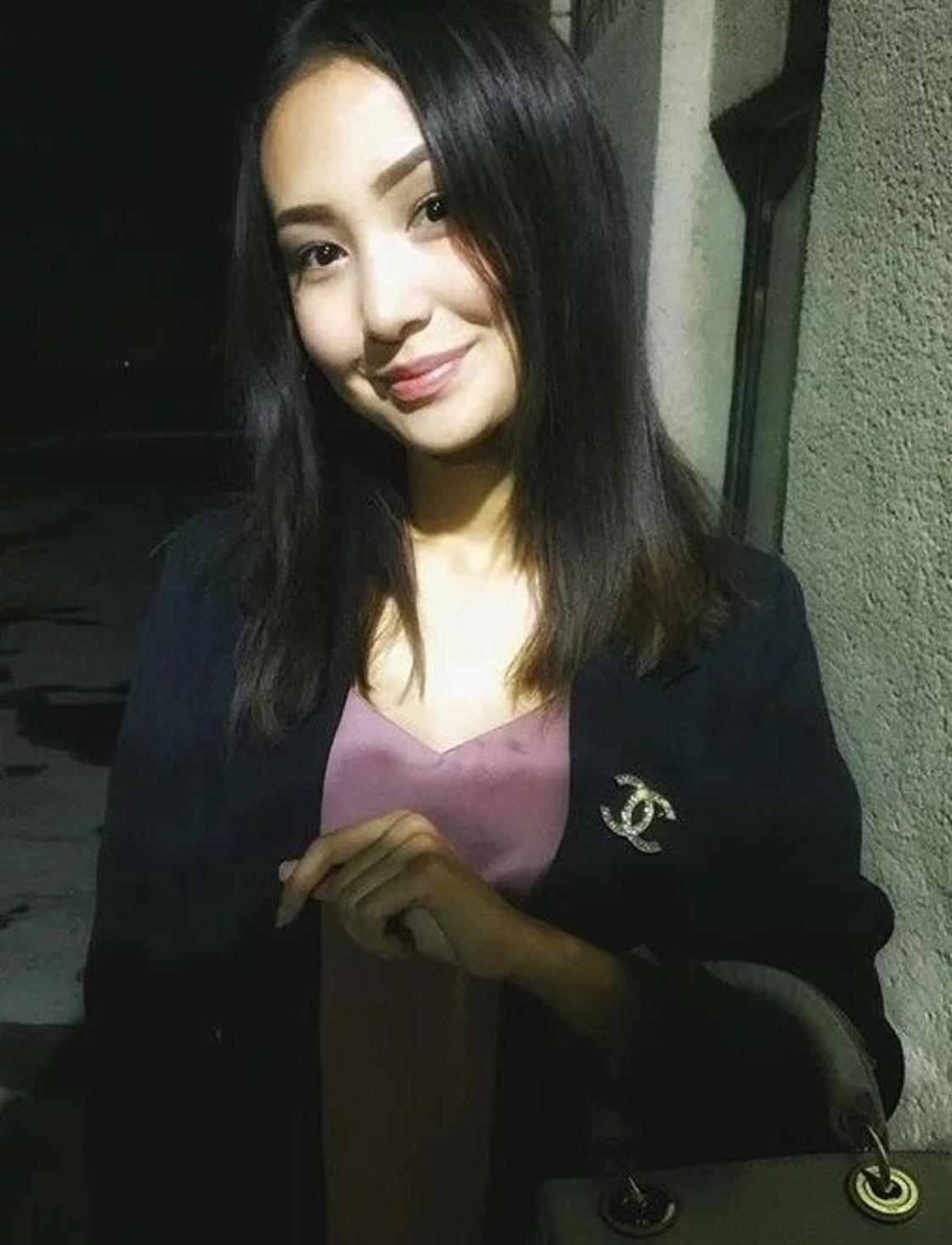 Қызылорда облысы: Балымбетова Ақбота, 21 жаста - Miss Virtual Kyzylorda