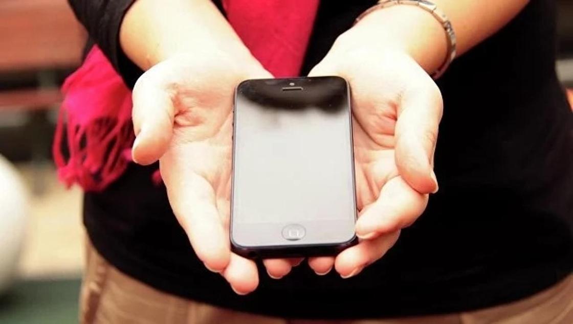 Apple "похоронила" популярную модель iPhone Apple "похоронила" популярную модель iPhone