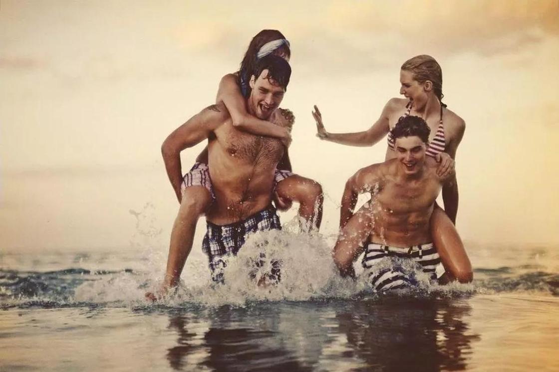 «Любовники» на фотографиях Калле Густафссона «Любовники» на фотографиях Калле Густафссона