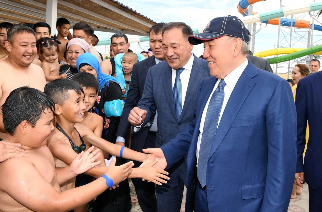 Назарбаев: Актау станет казахстанской Анталией