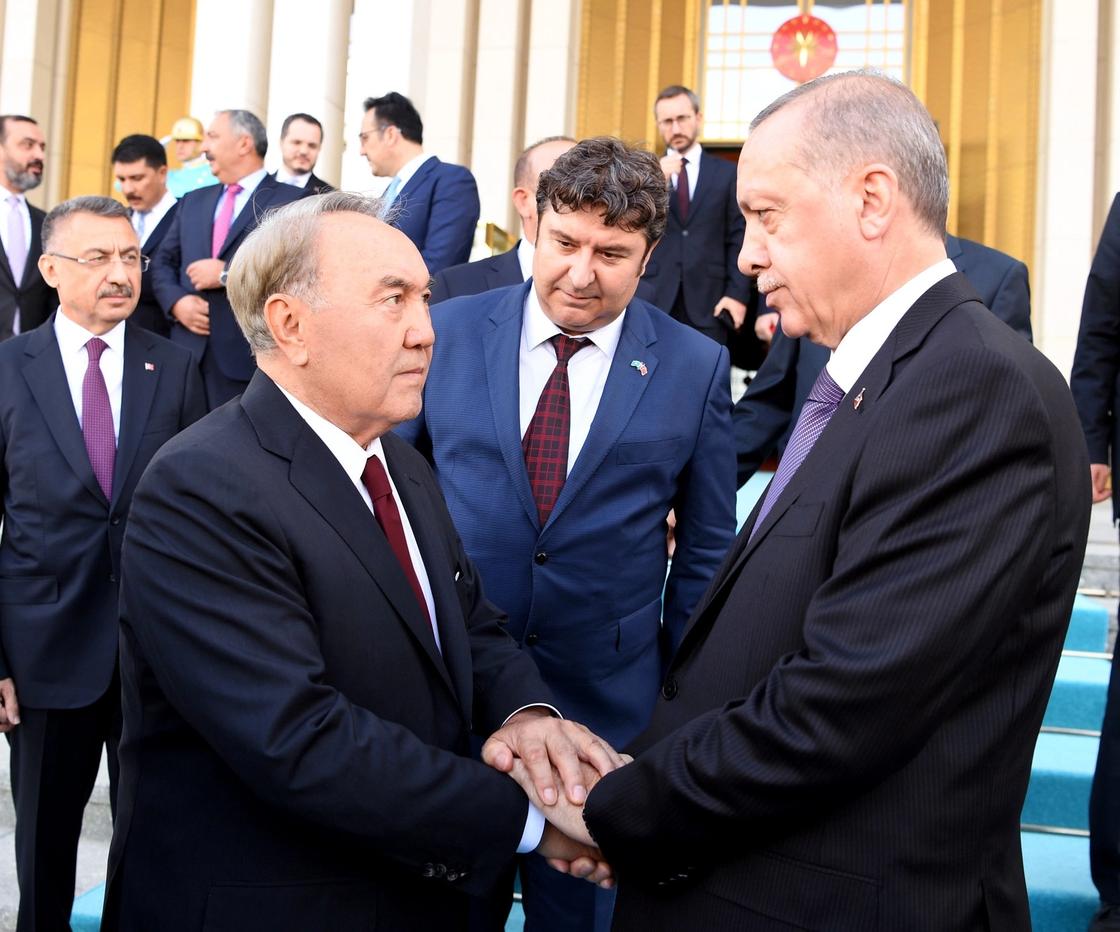 Редкие кадры президентской встречи: Как Эрдоган принимал Назарбаева в Турции (фото)