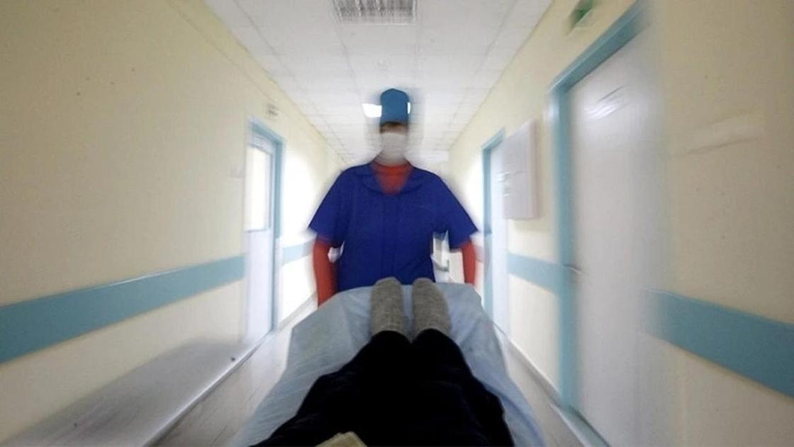 Пьяный врач изнасиловал пациентку после операции