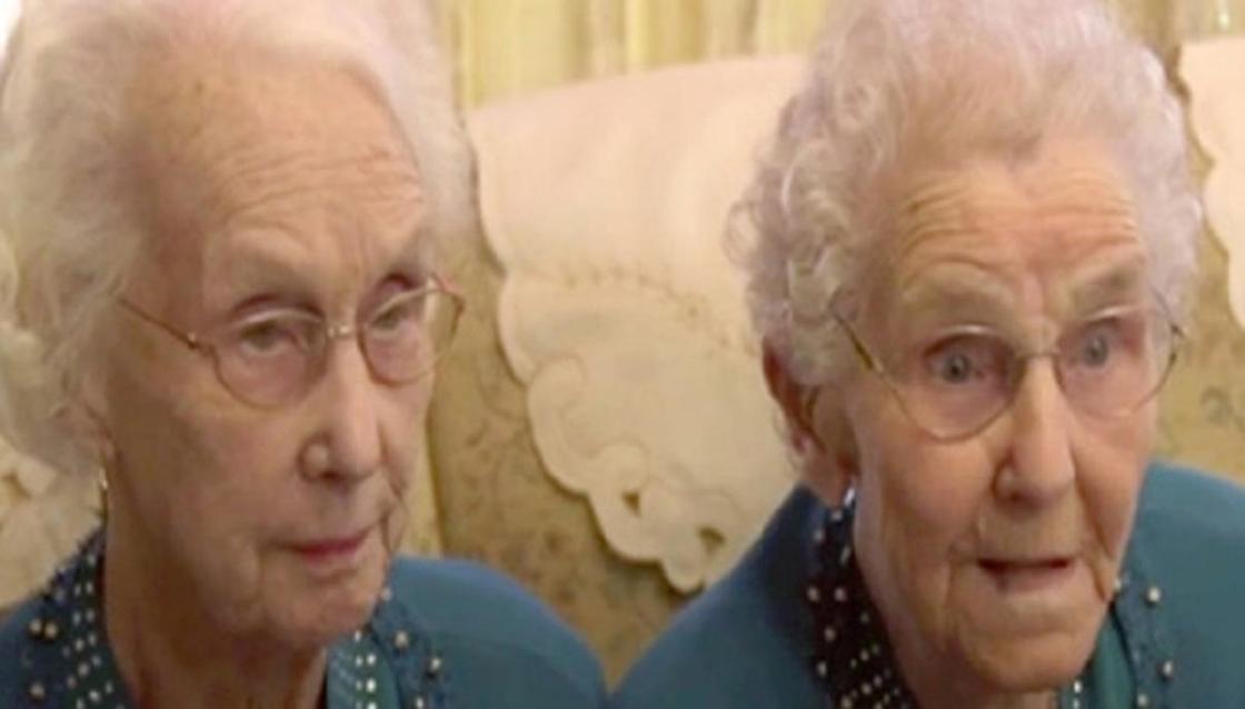 "Много рыбы и крепкий алкоголь": 102-летние близнецы раскрыли секрет своего долголетия "Много рыбы и крепкий алкоголь": 102-летние близнецы раскрыли секрет своего долголетия