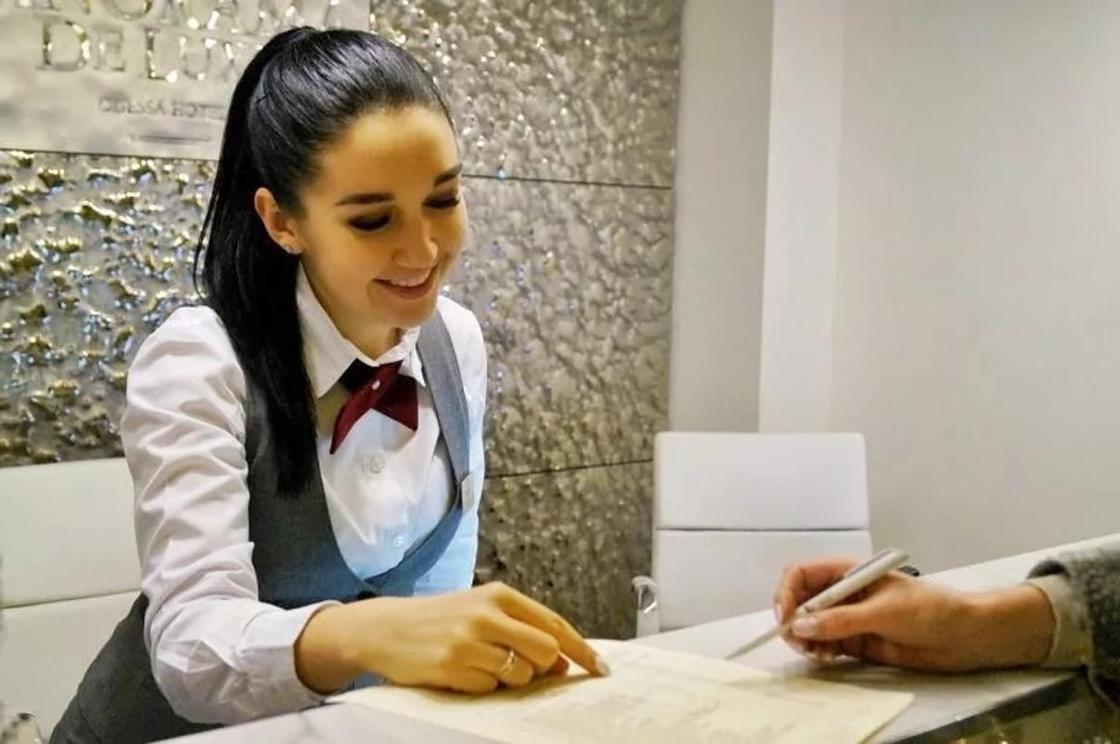 Востребованные профессии в Казахстане для девушек