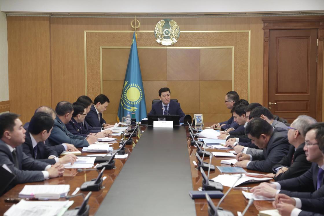 В акимате Карагандинской области обсудили исполнение задач, поставленных президентом РК