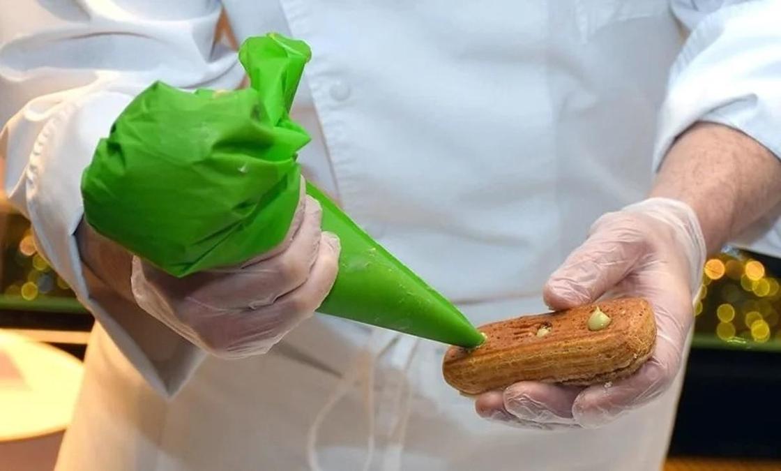 Рецепт эклеров с белковым кремом Рецепт эклеров с белковым кремом